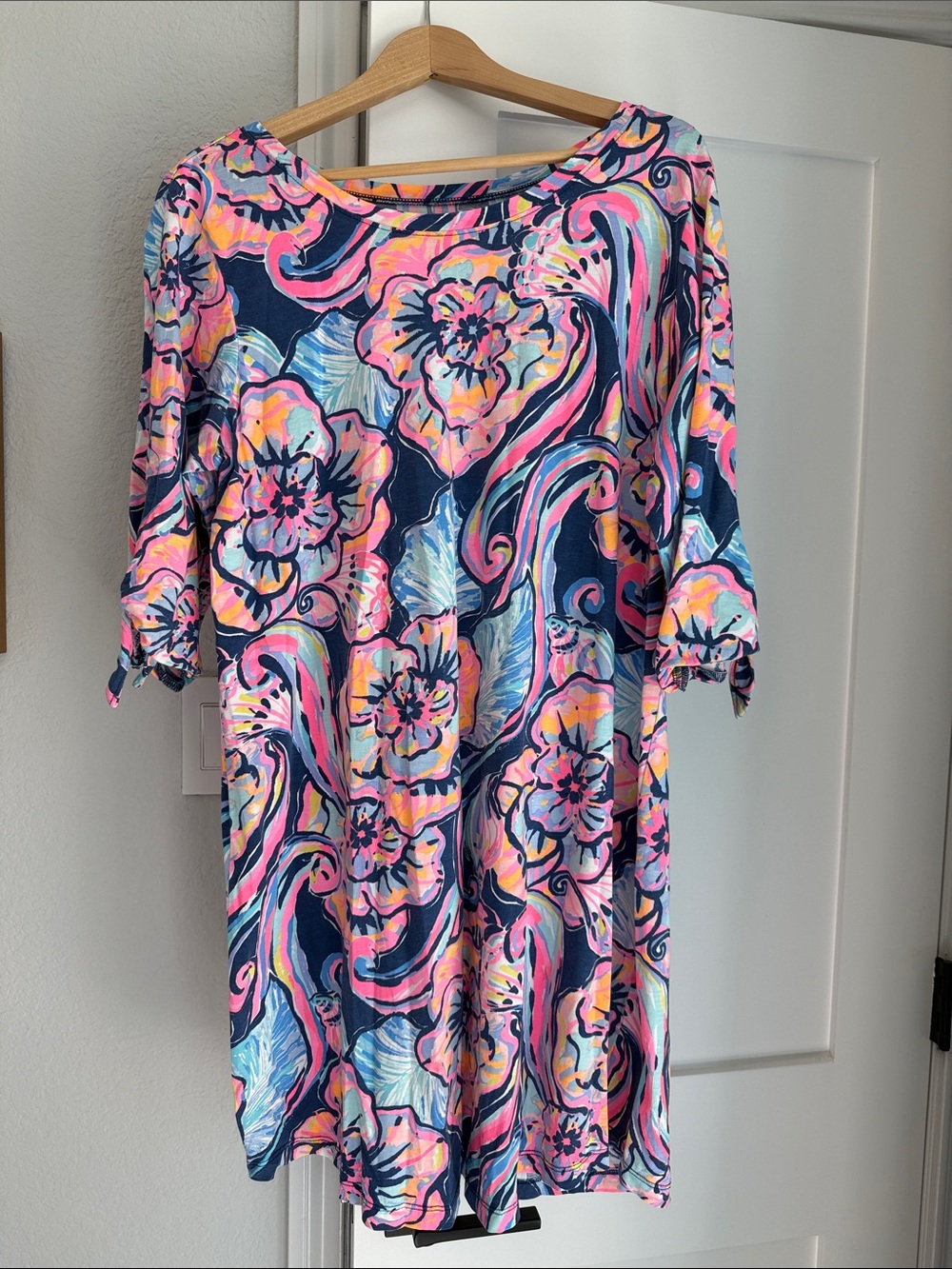 Lilly Pulitzer Navy Floral Multicolor Dress with knotted 3/4 sleeves